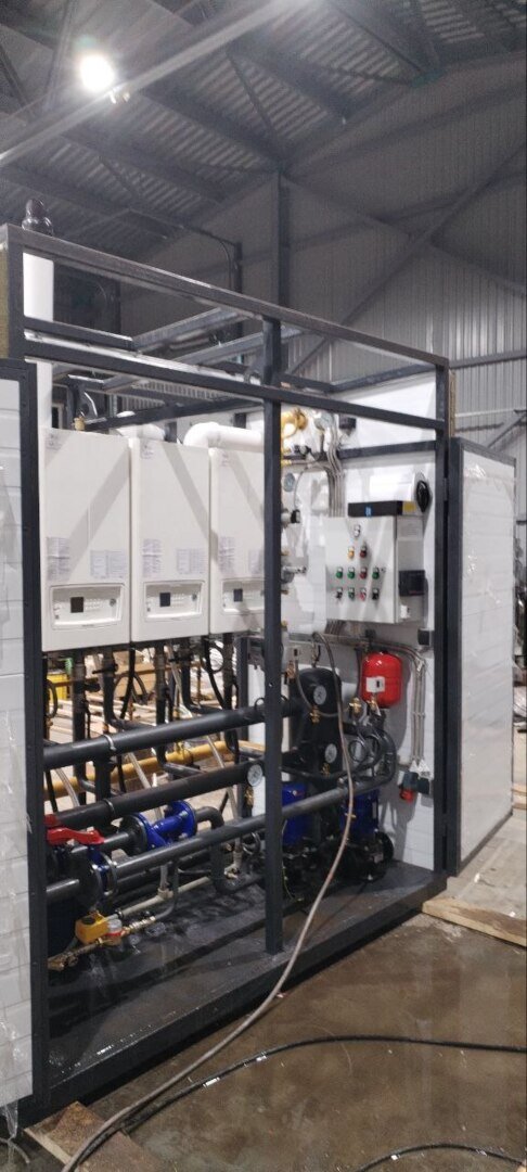 Котельная установка наружного размещения TTRi200 для теплоснабжения школы